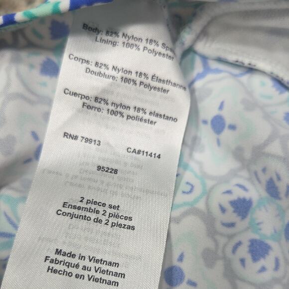 ❤️NWOT❤️Motherhood Blue and White Floral Tankini Top - Picture 12 of 12